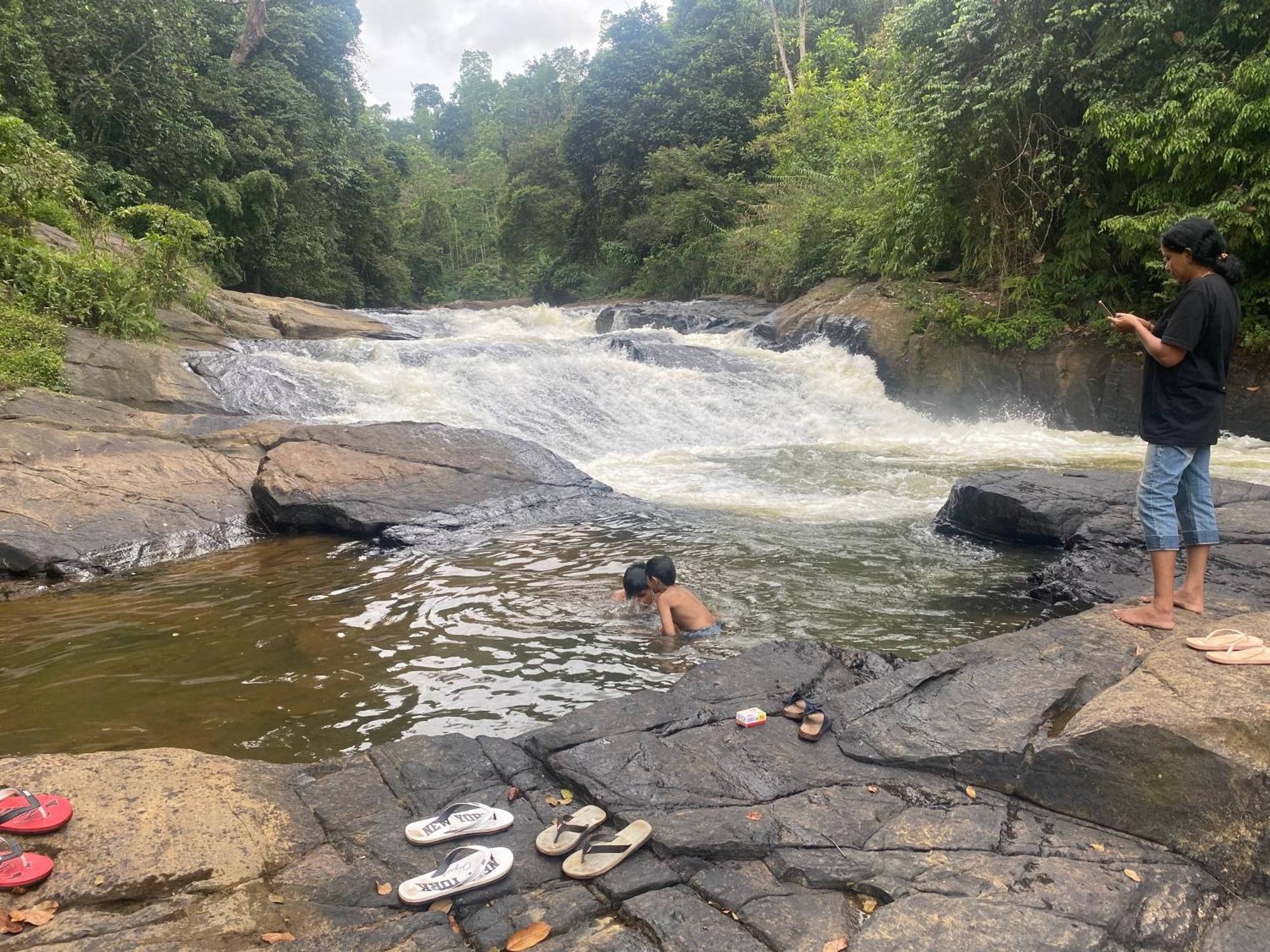 The Rainforest Hideaway Deniyaya Esterno foto