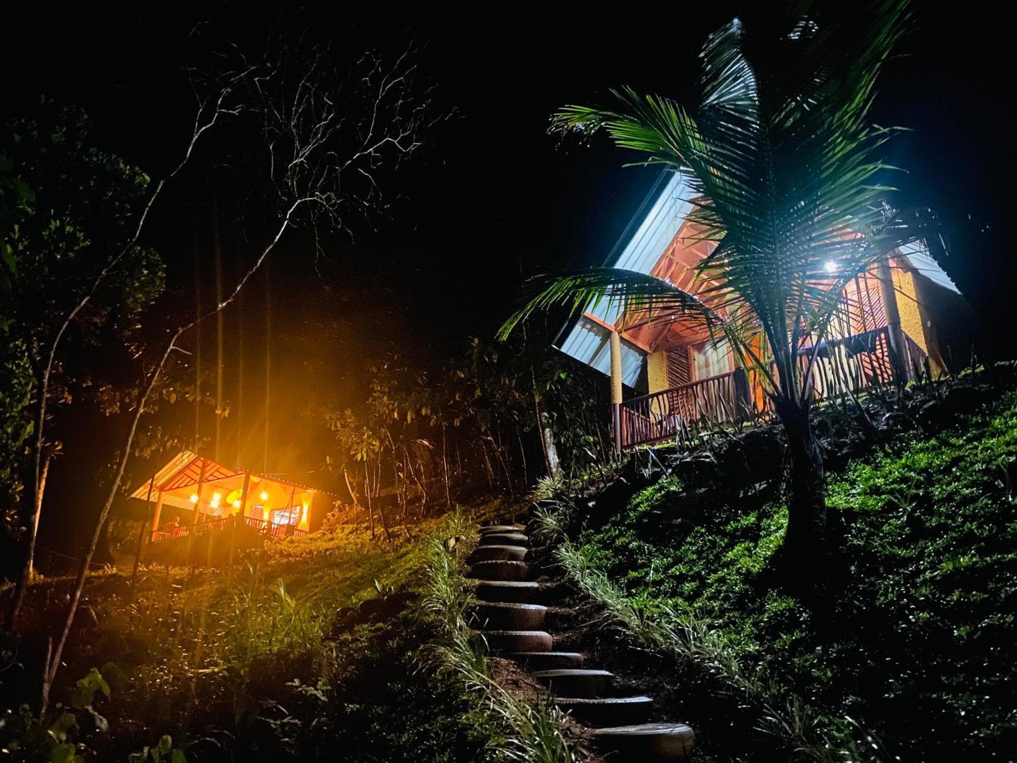 The Rainforest Hideaway Deniyaya Esterno foto