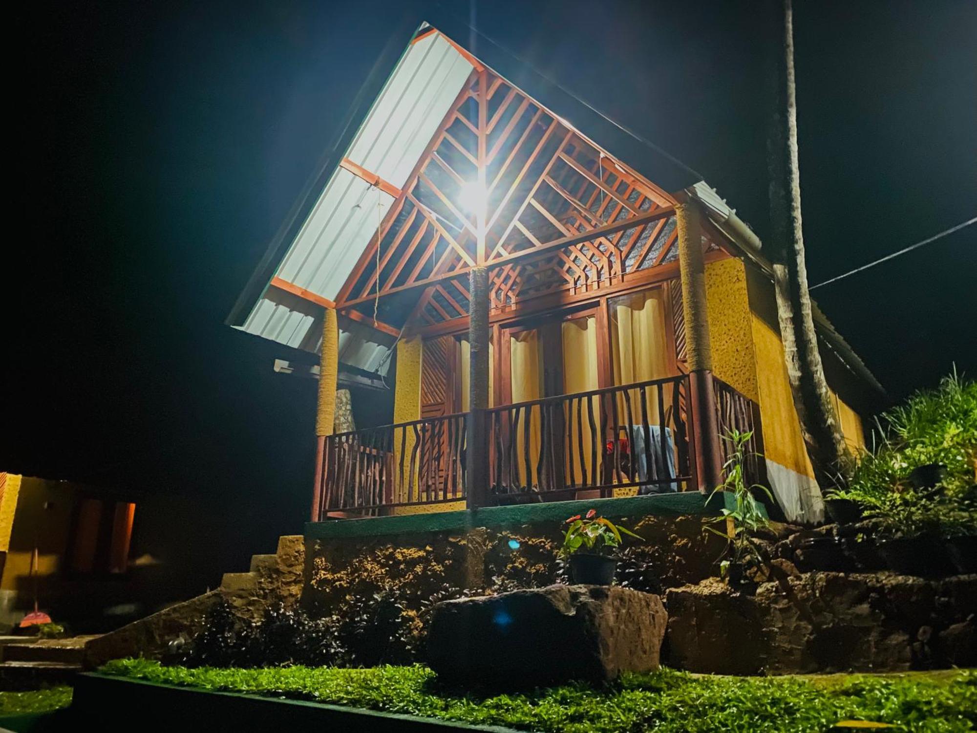 The Rainforest Hideaway Deniyaya Esterno foto